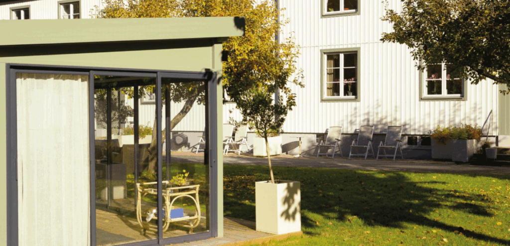 Cómo preparar tu hogar para el otoño y el invierno mejorando cerramientos y accesos